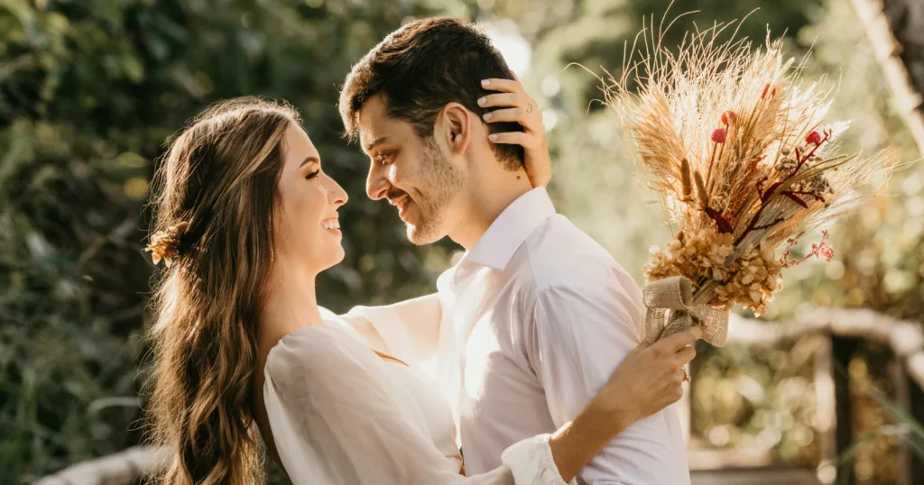 Signalen van interne worsteling in een relatie: hoe schijnbaar zelfvertrouwen soms iets verbergt