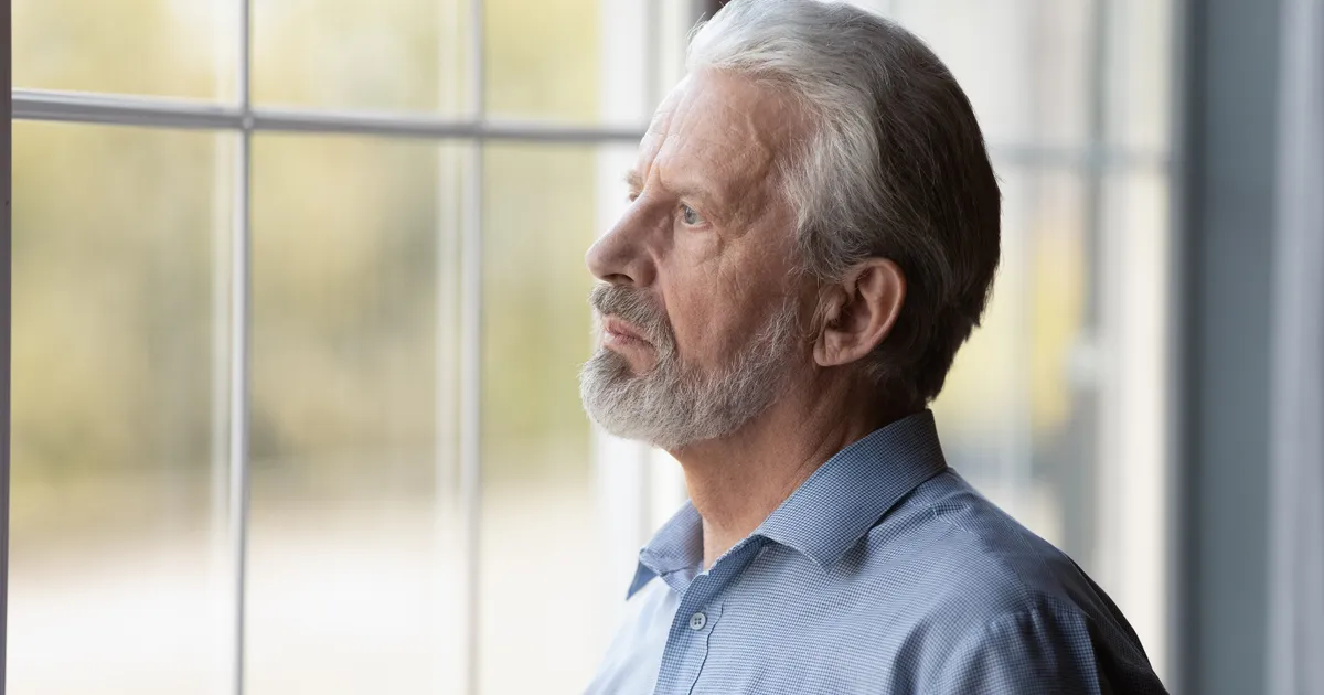 Verborgen rouw bij ouder worden: stil verdriet om vriendschappen die verdwijnen